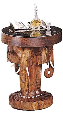 Table with three elephantheads